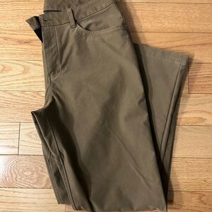 Lululemon Men's utilitech utility pant 32x32